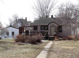 513 W Lincoln St, Luverne, MN 56156