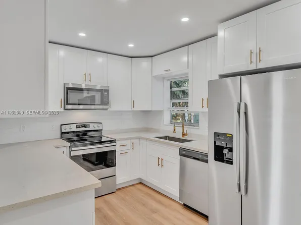 1155 NW 9th Ave, Fort Lauderdale, FL 33311