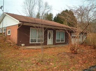 40 J R Ridge Rd, Moravian Falls, NC 28654