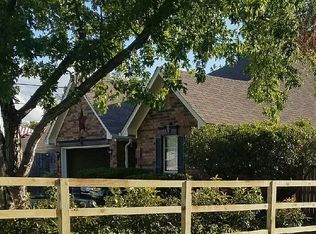6406 Declaration Dr, Arlington, TX 76002
