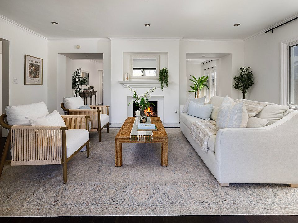 1st image of 1098 Linden Ave