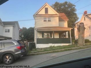 14 McKinney St, Fairmont, WV 26554