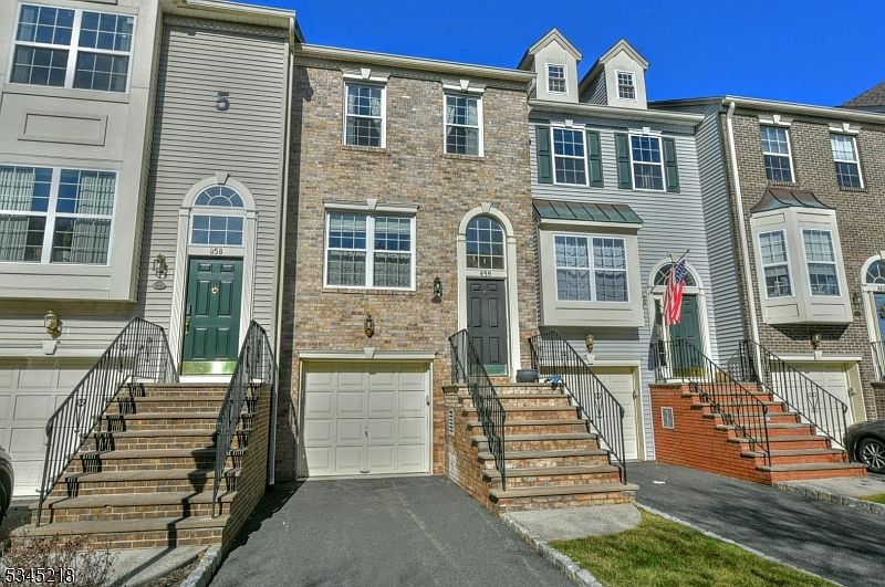 1st image of 859 Alexandria Ct