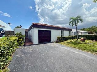 11570 SW 83rd Ter, Miami, FL 33173