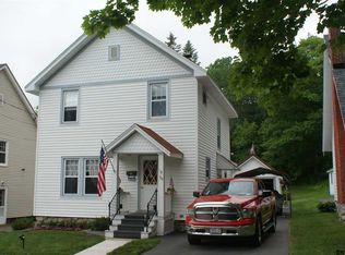 35 Lexington Ave, Gloversville, NY 12078