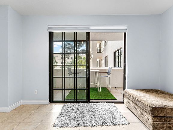 4th image of 233 S Federal Hwy APT 308