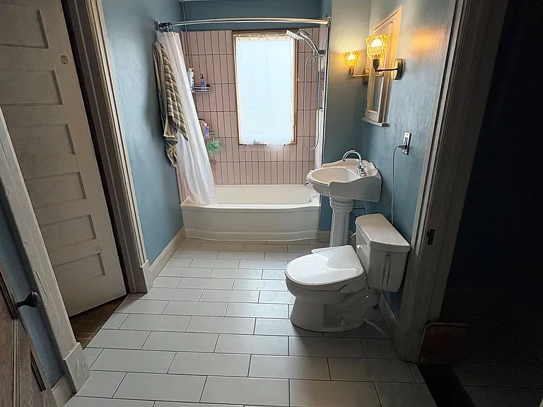 519 Park Ave — Photo 10