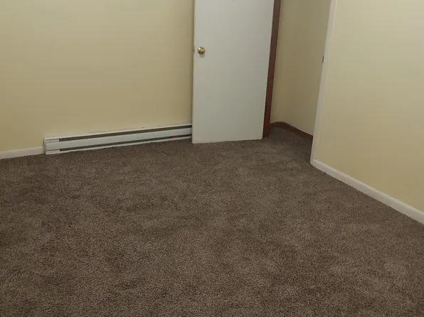 557 McKean Ave, Donora, PA 15033