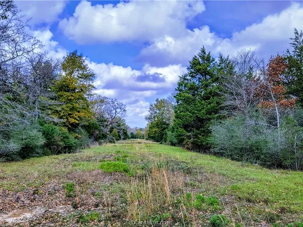 22 Yorkshire Trl, Franklin, TX 77856