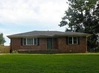 1201 Ridgeway St, Dyersburg, TN 38024