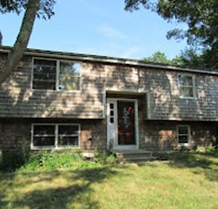 262 Meetinghouse Rd, Mashpee, MA, 02649