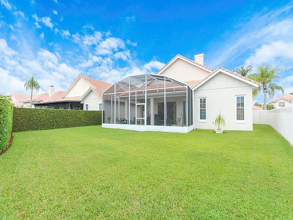 5th image of 13333 Lake Turnberry Cir