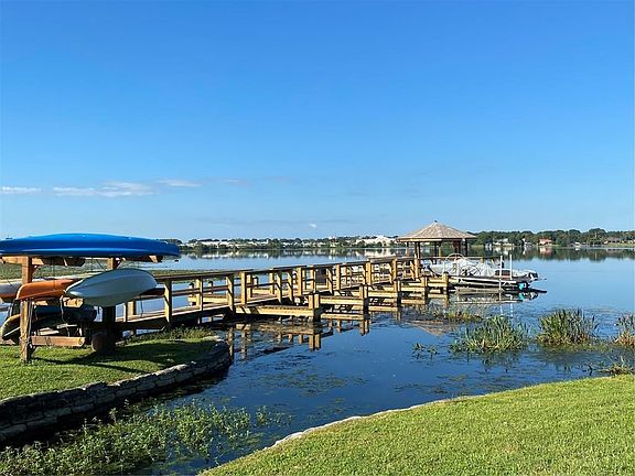 4th image of 4312 Larrys Lagoon SE