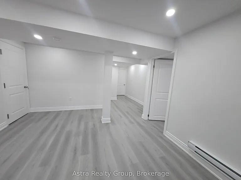 105 Coldwell Bay Cir — Photo 5