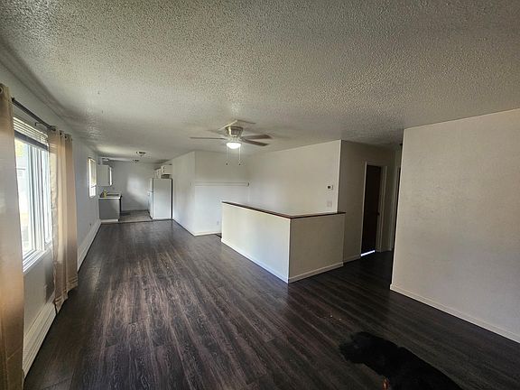 5th image of 661 9th Ave