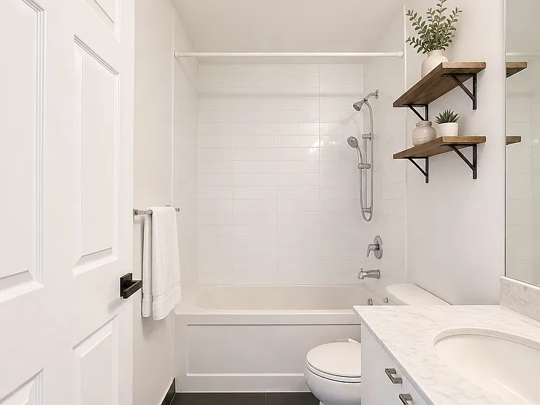 51 E Liberty St #509 — Photo 12