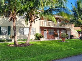 5240 NE 14th Way, Fort Lauderdale, FL