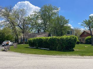 20915 Cambridge Ln, Olympia Fields, IL 60461