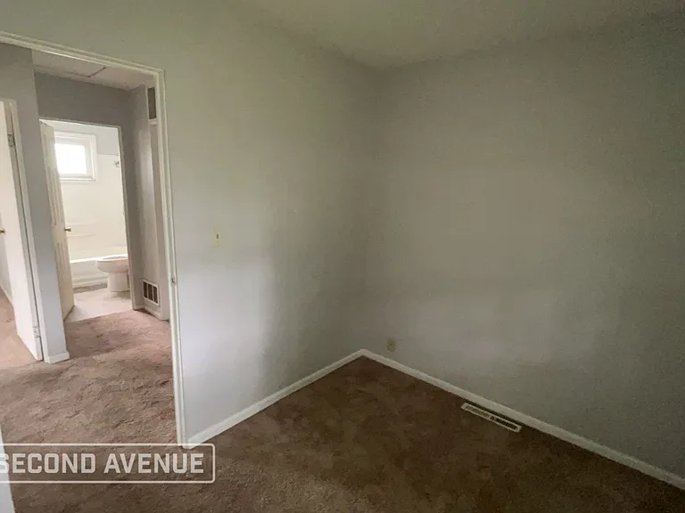 610 N Bradner Ave — Photo 14