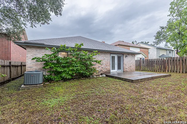21514 Longwood — Photo 31