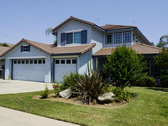 2nd image of 2741 Fremont Ave