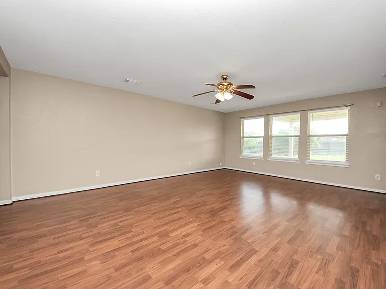 15202 Lynford Crest Dr — Photo 19