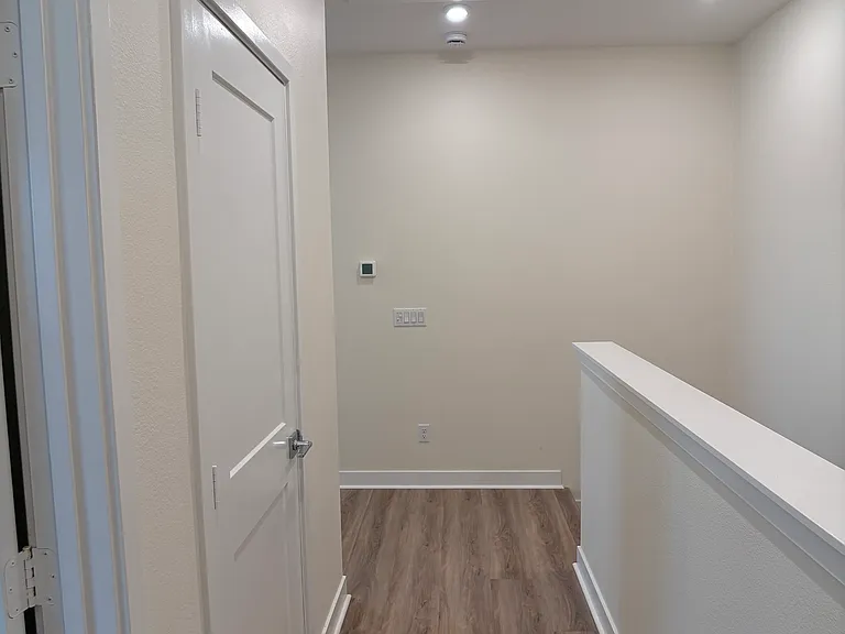 445 Hazel Dr — Photo 23