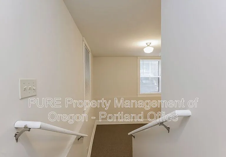 2167 SW Yamhill St #9 — Photo 10
