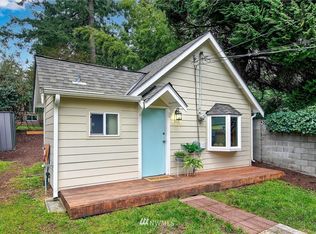 13337 25th Ave NE, Seattle, WA 98125