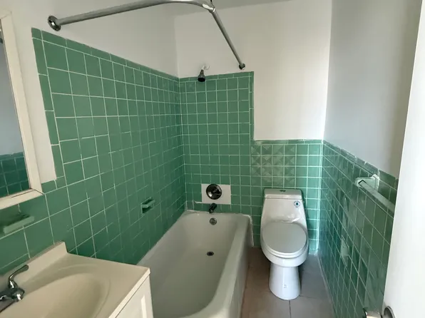 14 Mount Vernon Ave #8, Mount Vernon, NY 10550