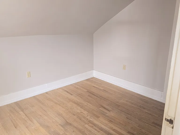 2679 Cochran St #2 — Photo 3