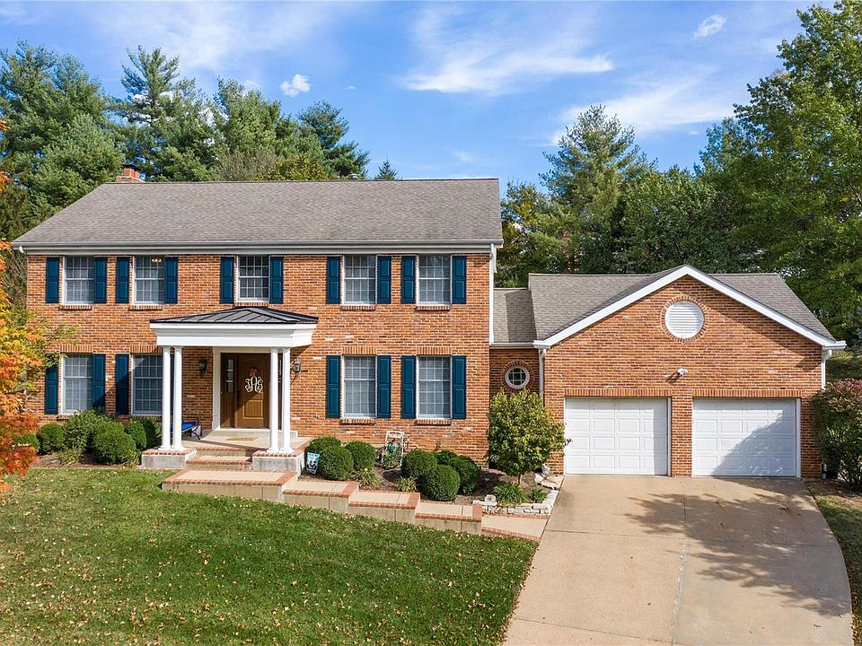 1st image of 556 Ballas Park Dr