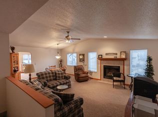 514 La Crosse St, Onalaska, WI 54650