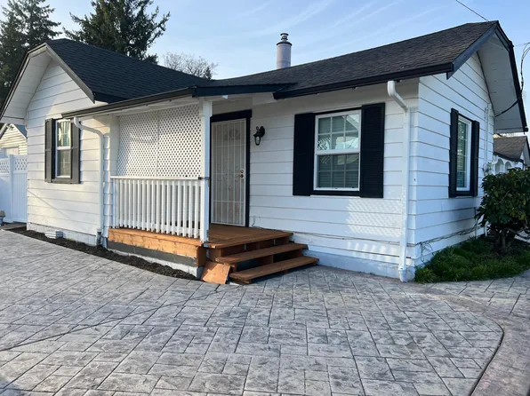 10285 NW 309th Ave, North Plains, OR 97133