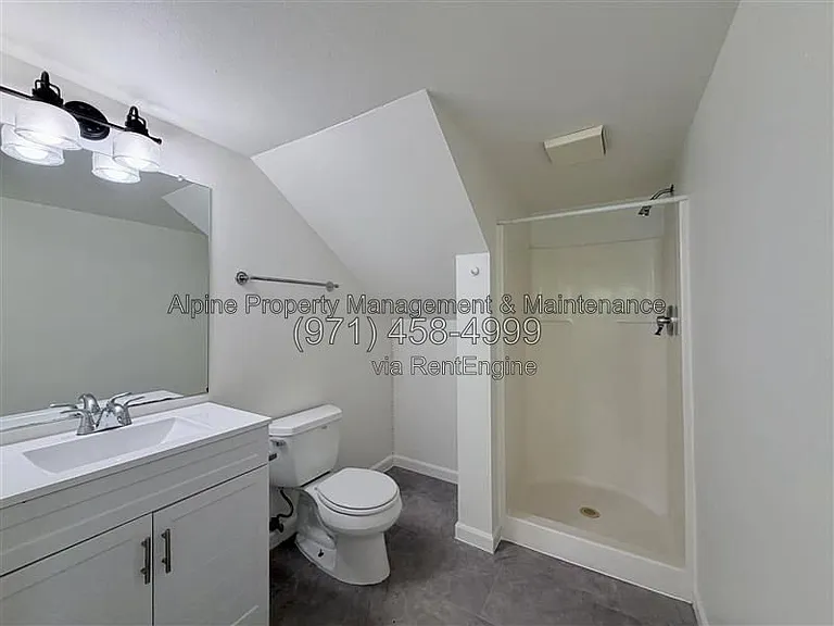 5238 NE 14th Pl — Photo 14