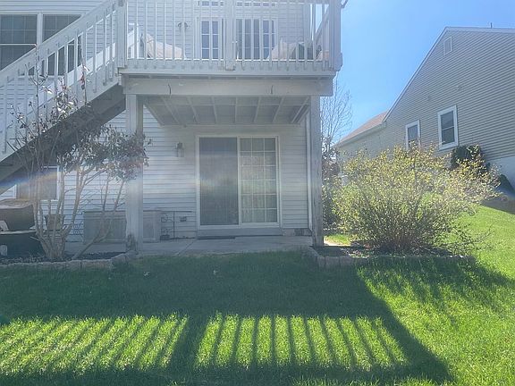 3rd image of 48 Spring Lake Blvd