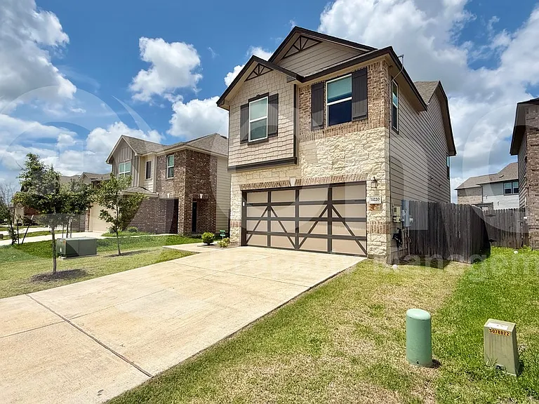 14220 James Buchanan St — Photo 2