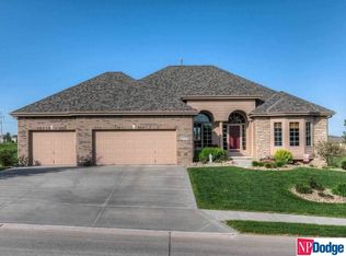 6434 N 160th Ave, Omaha, NE 68116