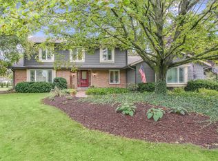 7 Maplewood Ct, Racine, WI 53402