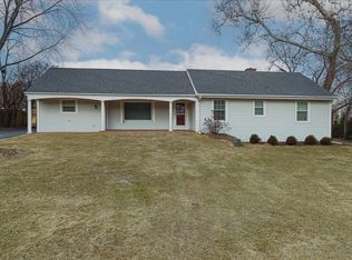 23W658 Goodridge Ter, Roselle, IL 60172