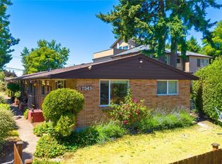 7343 35th Ave SW, Seattle, WA 98126