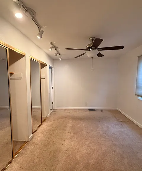 2250 Loveland Dr — Photo 5