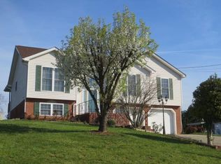 4 Blue Grass Ct, Jonesborough, TN 37659