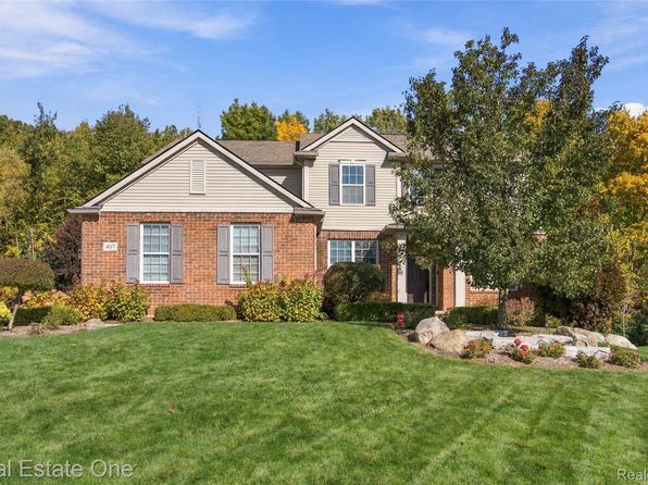 407 Mill House Dr