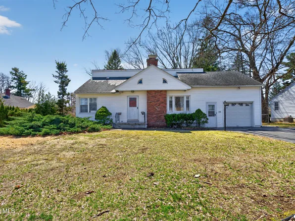 39 E Highland Drive, Albany, NY 12203