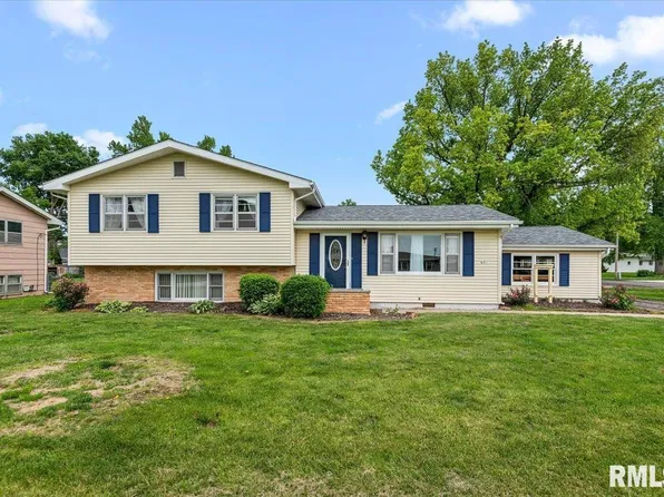 601 S Grand Ave, Chatham, IL 62629