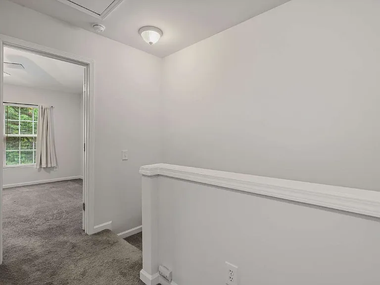8515 Mount Valley Ln — Photo 17
