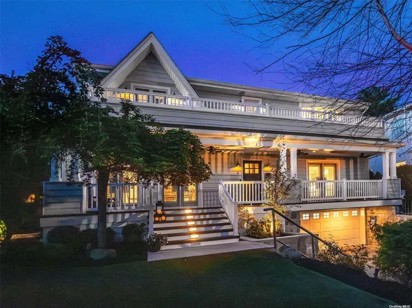 4 Briarcliff Drive, Port Washington, NY 11050