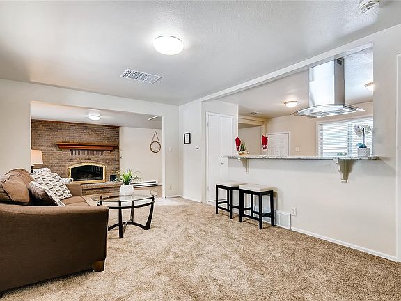 3rd image of 11525 E Virginia Pl