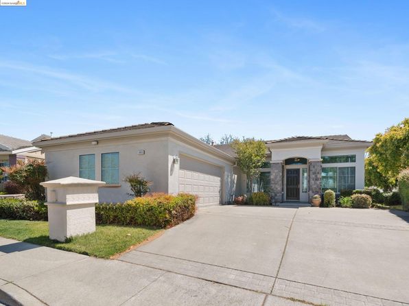 1953 Crispin Dr, Brentwood, CA 94513
